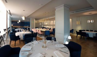 Imagine pentru Hotel Astor Garden 5* valabile pentru 1 Mai 2025