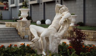 Imagine pentru Hotel Astor Garden 5* valabile pentru 1 Mai 2025