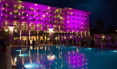 Imagine pentru Hotel Astor Garden 5* valabile pentru 1 Mai 2025