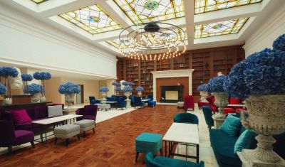 Imagine pentru Hotel Astor Garden 5* valabile pentru 1 Mai 2025