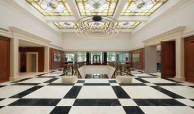 Imagine pentru Hotel Astor Garden 5* valabile pentru 1 Mai 2025