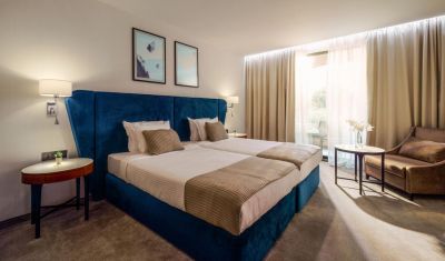Imagine pentru Hotel Astor Garden 5* valabile pentru 1 Mai 2025