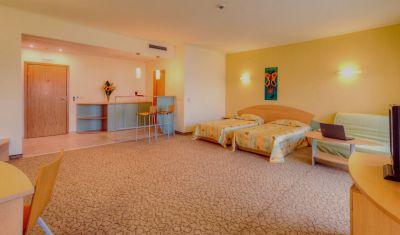 Imagine pentru Hotel Atlas 4*  valabile pentru 1 Mai 2025
