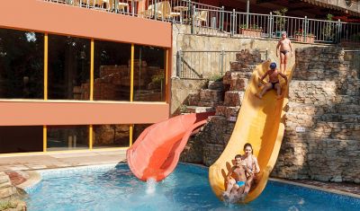 Imagine pentru Hotel Atlas 4*  valabile pentru 1 Mai 2025