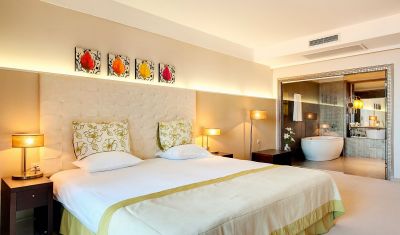 Imagine pentru Hotel Barcelo Royal Beach 5*  valabile pentru 1 Mai 2025