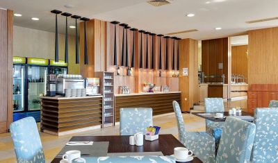 Imagine pentru Hotel Barcelo Royal Beach 5*  valabile pentru 1 Mai 2025