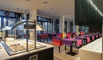 Imagine pentru Hotel Barcelo Royal Beach 5*  valabile pentru 1 Mai 2025