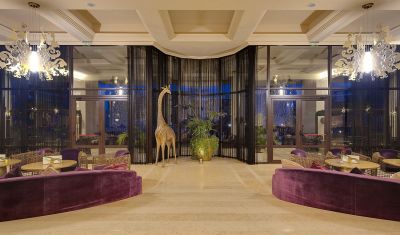 Imagine pentru Hotel Barcelo Royal Beach 5*  valabile pentru 1 Mai 2025