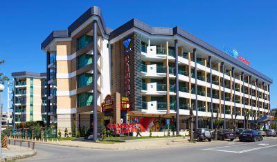 Imagine pentru Hotel Diamond 4*  valabile pentru 1 Mai 2025