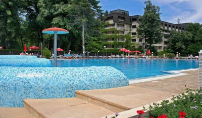 Imagine pentru Hotel HVD Lotos 4*  valabile pentru 1 Mai 2025