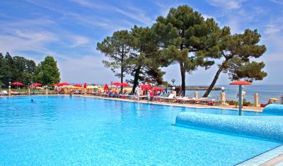 Imagine pentru Hotel HVD Lotos 4*  valabile pentru 1 Mai 2025