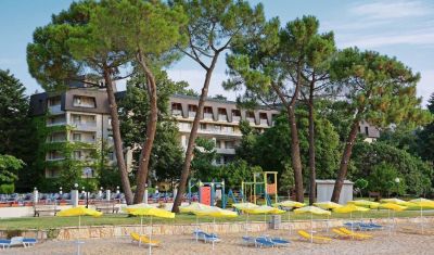 Imagine pentru Hotel HVD Lotos 4*  valabile pentru 1 Mai 2025