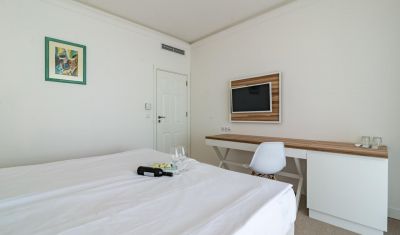 Imagine pentru Hotel HVD Nympha 4* valabile pentru 1 Mai 2025