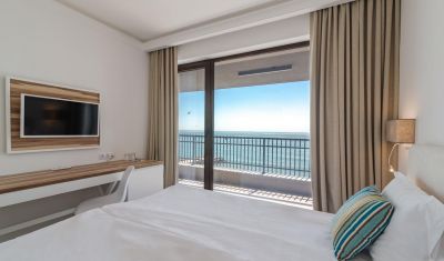 Imagine pentru Hotel HVD Nympha 4* valabile pentru 1 Mai 2025