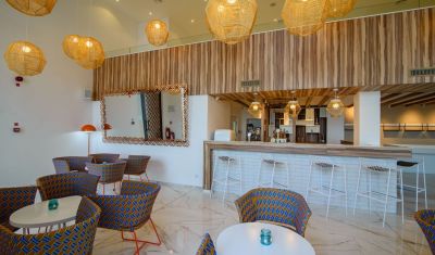 Imagine pentru Hotel HVD Nympha 4* valabile pentru 1 Mai 2025