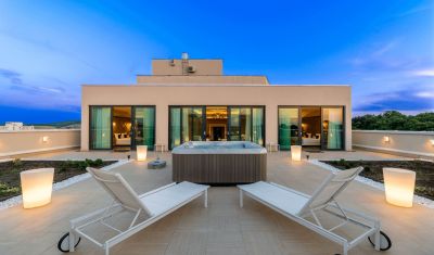 Imagine pentru Hotel Lotus Therm Spa & Luxury Resort 5* valabile pentru 1 Mai 2025
