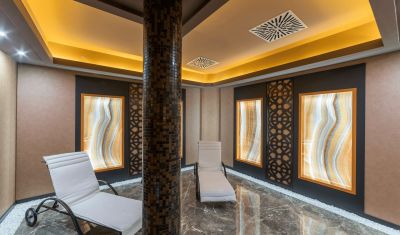 Imagine pentru Hotel Lotus Therm Spa & Luxury Resort 5* valabile pentru 1 Mai 2025