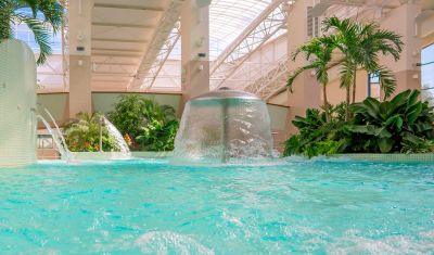 Imagine pentru Hotel Lotus Therm Spa & Luxury Resort 5* valabile pentru 1 Mai 2025