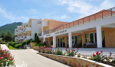 Imagine pentru Hotel Louloudis (Adults Only) 3* valabile pentru 1 Mai 2025