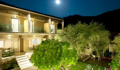 Imagine pentru Hotel Louloudis (Adults Only) 3* valabile pentru 1 Mai 2025