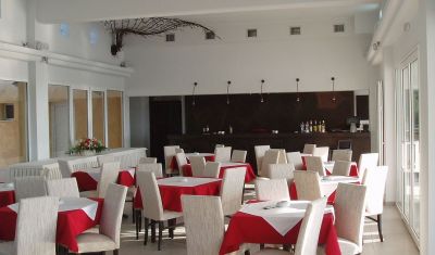 Imagine pentru Hotel Louloudis (Adults Only) 3* valabile pentru 1 Mai 2025