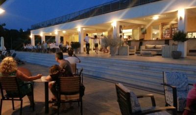 Imagine pentru Hotel Louloudis (Adults Only) 3* valabile pentru 1 Mai 2025