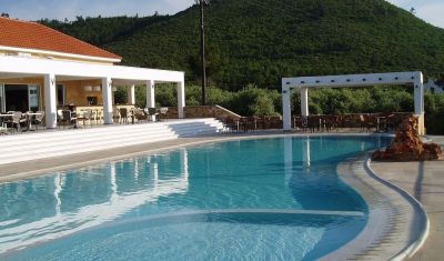 Imagine pentru Hotel Louloudis (Adults Only) 3* valabile pentru 1 Mai 2025