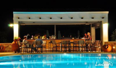 Imagine pentru Hotel Louloudis (Adults Only) 3* valabile pentru 1 Mai 2025