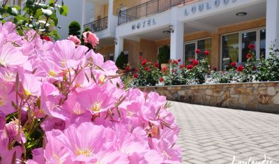 Imagine pentru Hotel Louloudis (Adults Only) 3* valabile pentru 1 Mai 2025