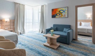 Imagine pentru Hotel Neptun Beach 4* valabile pentru 1 Mai 2025