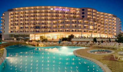 Imagine pentru Hotel Neptun Beach 4* valabile pentru 1 Mai 2025