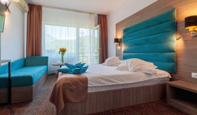 Imagine pentru Hotel Orizont Cozia 3* valabile pentru 1 Mai 2025