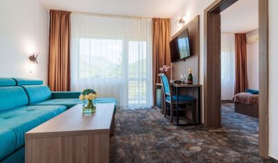 Imagine pentru Hotel Orizont Cozia 3* valabile pentru 1 Mai 2025