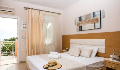 Imagine pentru Hotel Potos 3*  valabile pentru 1 Mai 2025
