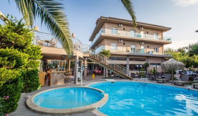 Imagine pentru Hotel Potos 3*  valabile pentru 1 Mai 2025