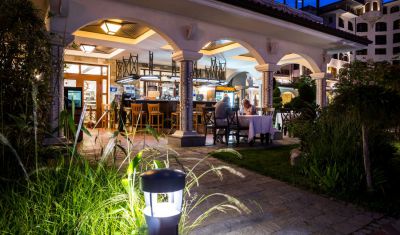 Imagine pentru Hotel Royal Palace Helena Sands 5* valabile pentru 1 Mai 2025