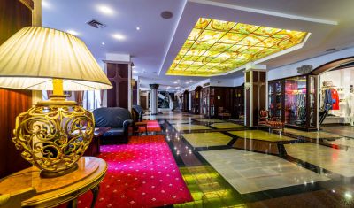 Imagine pentru Hotel Royal Palace Helena Sands 5* valabile pentru 1 Mai 2025