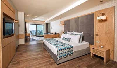 Imagine pentru Hotel Secrets Sunny Beach Resort & Spa 5* (Adults Only) valabile pentru 1 Mai 2025