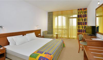 Imagine pentru Hotel Sol Nessebar Bay and Mare 4* valabile pentru 1 Mai 2025