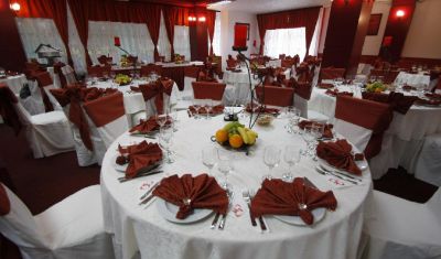 Imagine pentru Hotel Ialomita 3* valabile pentru Balneo 2023