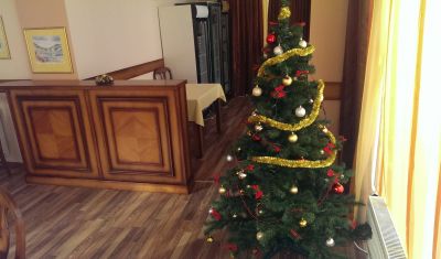 Imagine pentru Hotel Lacul Ursu 3* valabile pentru Balneo 2023