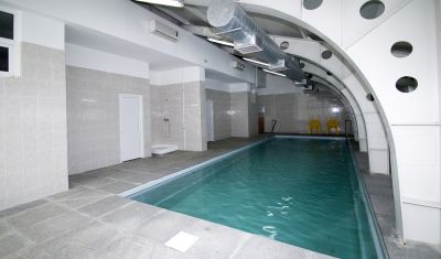 Imagine pentru Hotel Oltenia 3*  valabile pentru Balneo 2023