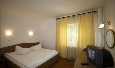 Imagine pentru Hotel Oltenia 3*  valabile pentru Balneo 2023