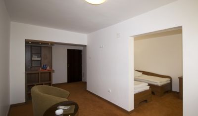 Imagine pentru Hotel Oltenia 3*  valabile pentru Balneo 2023