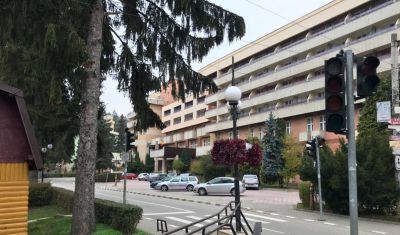 Imagine pentru Hotel Parang 2* valabile pentru Balneo 2023