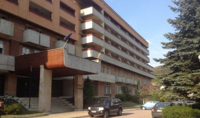 Imagine pentru Hotel Parang 2* valabile pentru Balneo 2023