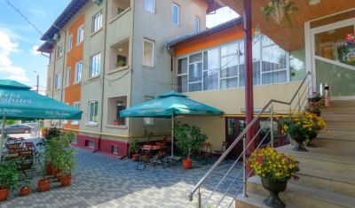 Imagine pentru Hotel Turist 3*  valabile pentru Balneo 2023