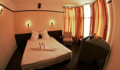 Imagine pentru Baia Rosie Resort 3*  valabile pentru Balneo 2025