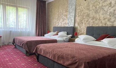 Imagine pentru Complex Cristal 4* valabile pentru Balneo 2025