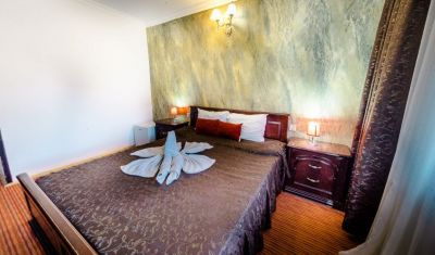 Imagine pentru Complex Cristal 4* valabile pentru Balneo 2025